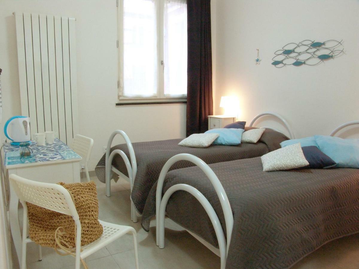 Le Onde Hotel Levanto Bagian luar foto